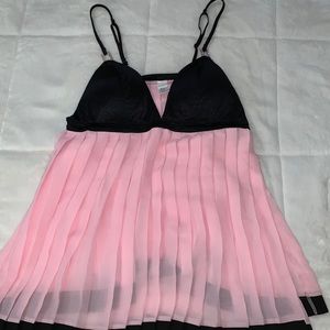 Intimates- 36B/pleated accordion flowy roomy empire cut see through|barbiecore